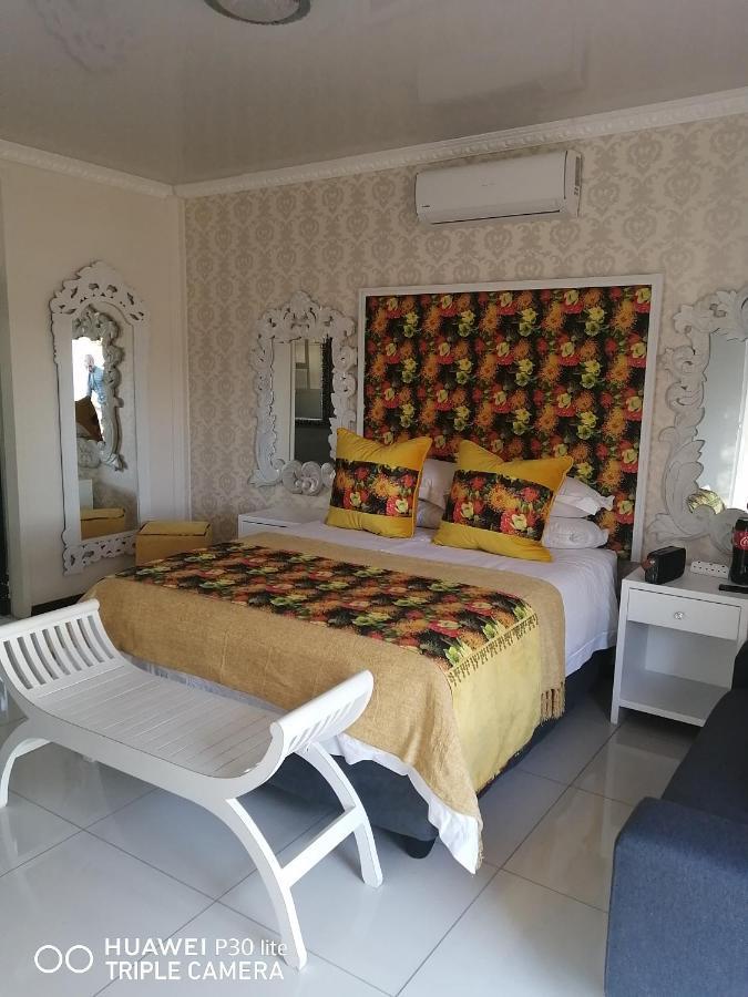 The Lapa Guesthose Bed and Breakfast Welkom Esterno foto